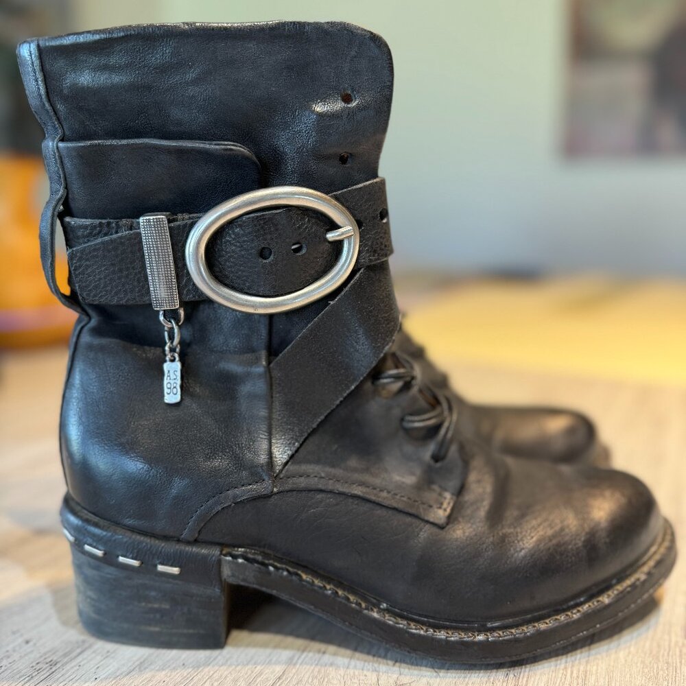 AS.98 leather boots